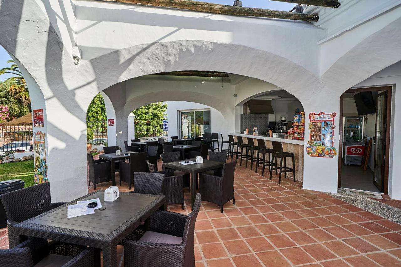 Hotel Bajamar Ancladero Playa نيرخا المظهر الخارجي الصورة